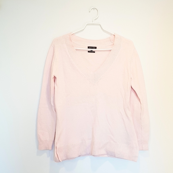 Massimo Dutti Sweaters - Massimo Dutti Wool Blend Blush Pink V-neck Sweater